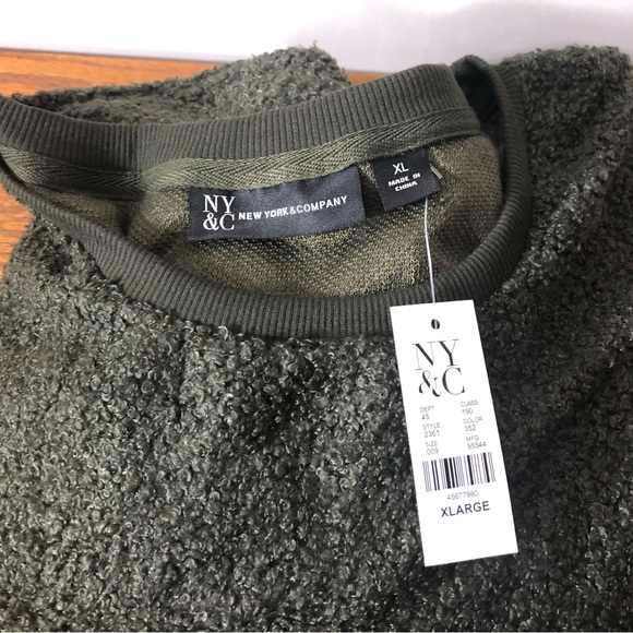 Women’s Teddy Crewneck Pullover - Picture 2 of 5